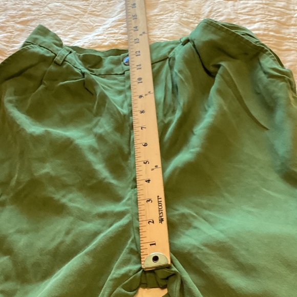 Reformation Green High-Waisted Trousers 0 - Picture 7 of 10